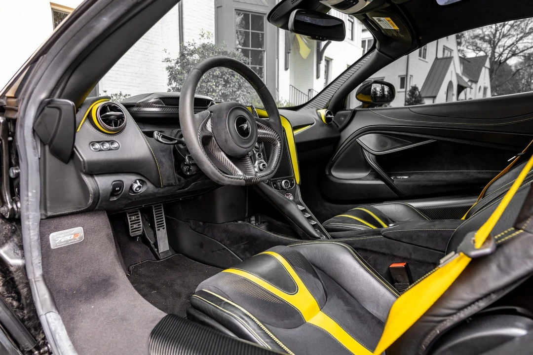2019 McLaren 720S - Image 12 of 21