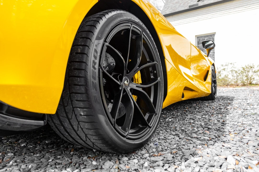 2019 McLaren 720S - Image 20 of 21