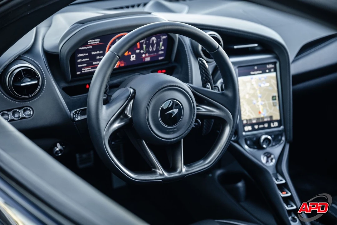 2019 McLaren 720S - Image 7 of 12