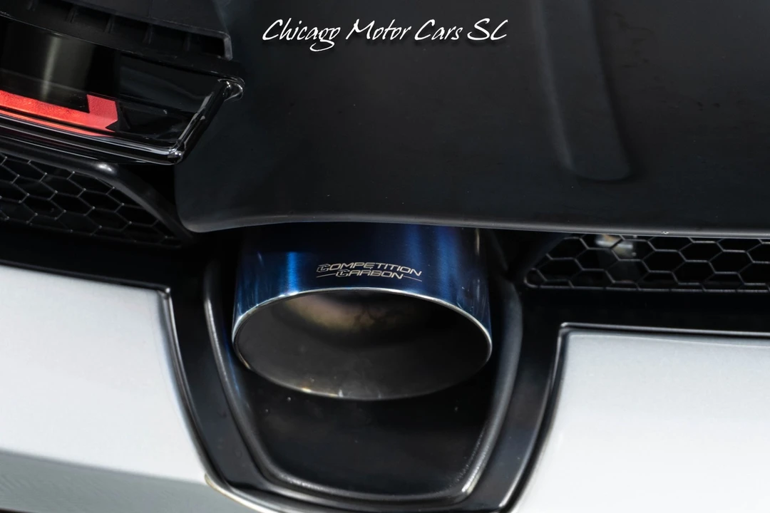 2019 McLaren 720S - Image 28 of 31