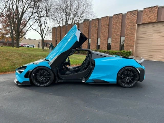 2019 McLaren 720S - Image 8 of 12