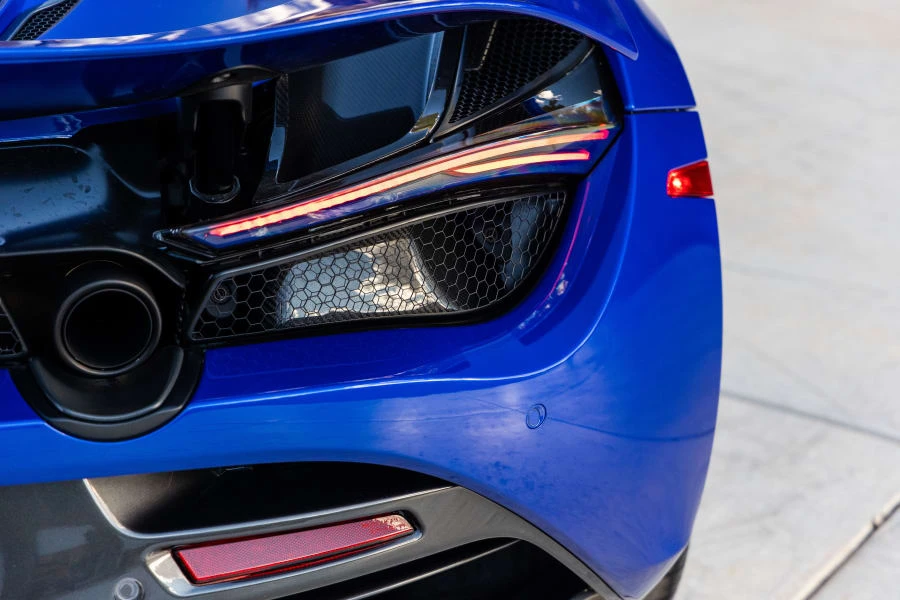 2019 McLaren 720S - Image 20 of 31