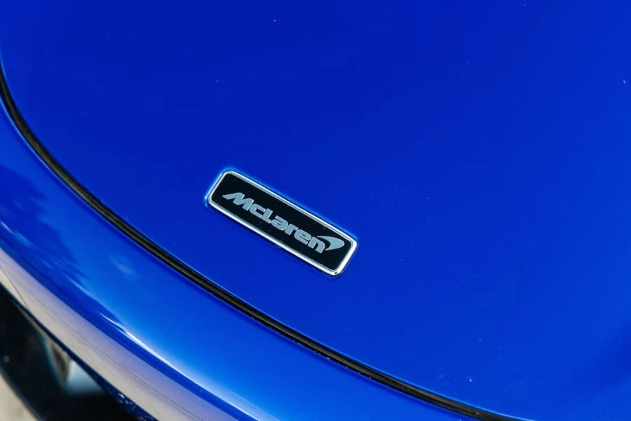 2019 McLaren 720S - Image 17 of 31