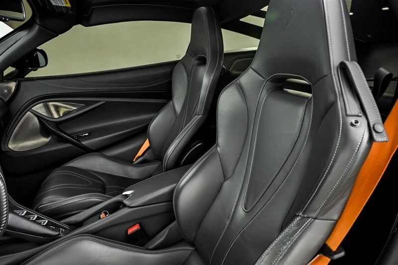 2019 McLaren 720S - Image 20 of 31