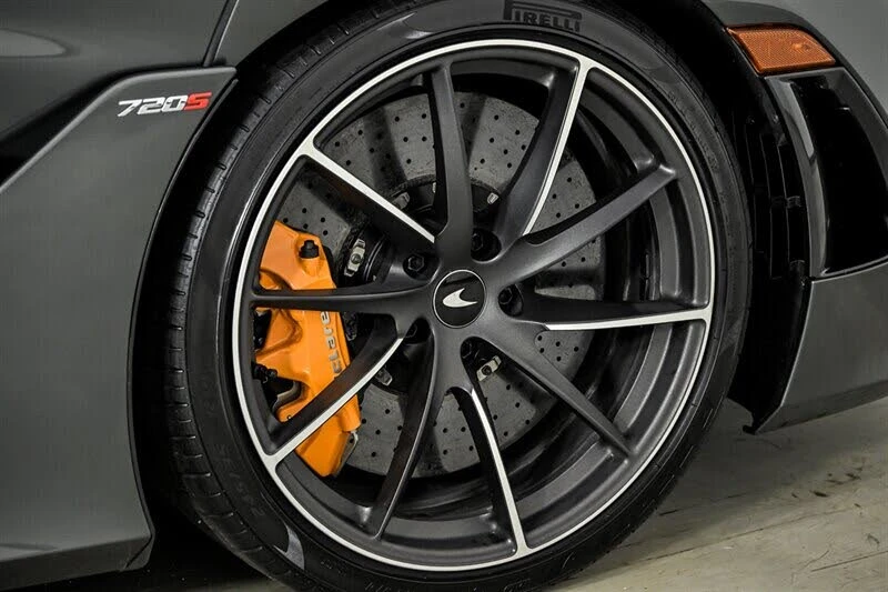 2019 McLaren 720S - Image 14 of 31