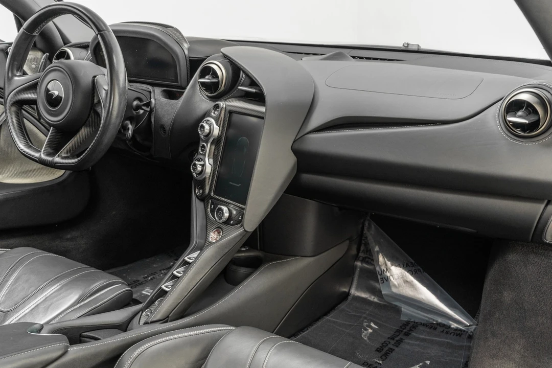 2019 McLaren 720S - Image 13 of 21