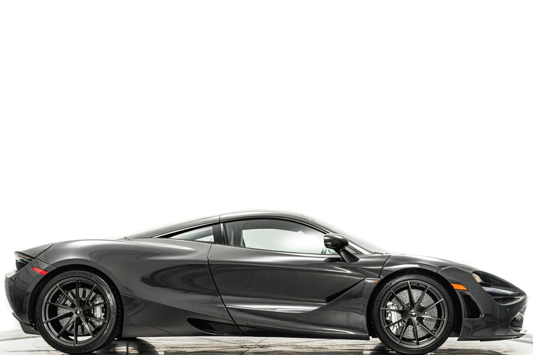 2019 McLaren 720S - Image 2 of 12
