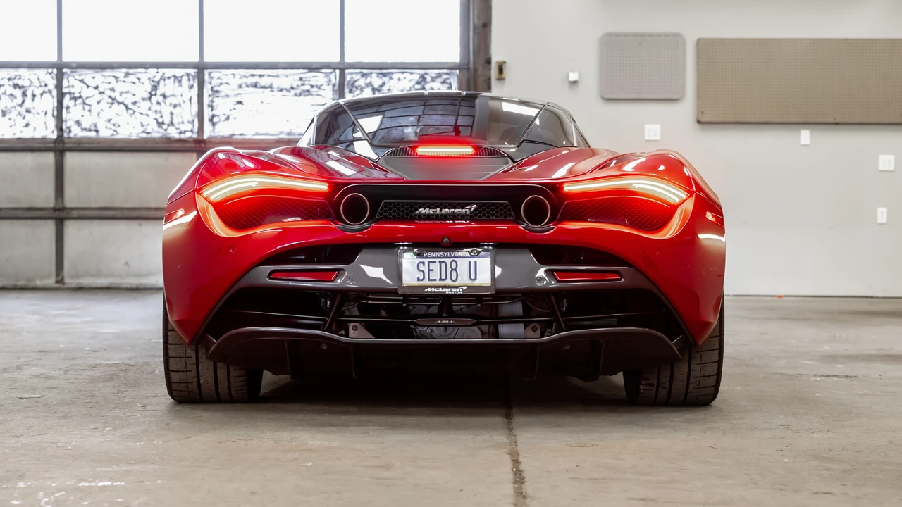 2019 McLaren 720S - Image 3 of 31