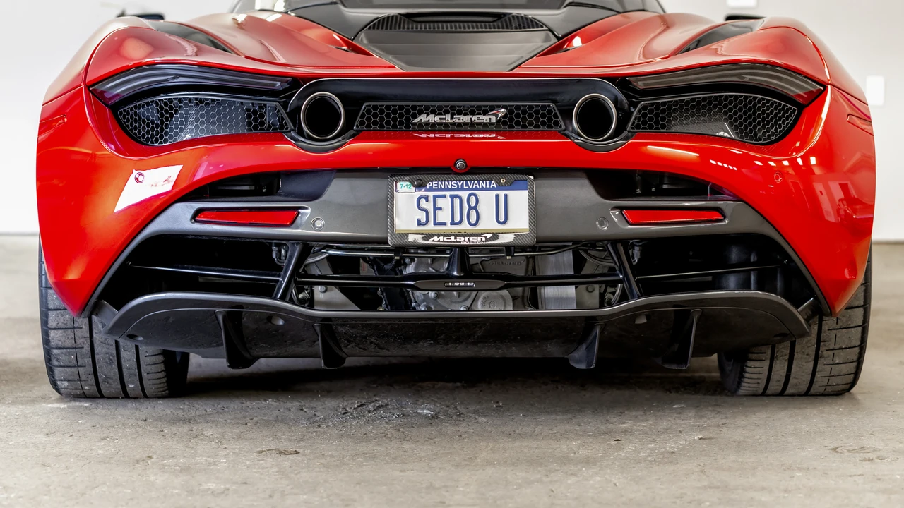 2019 McLaren 720S - Image 18 of 31