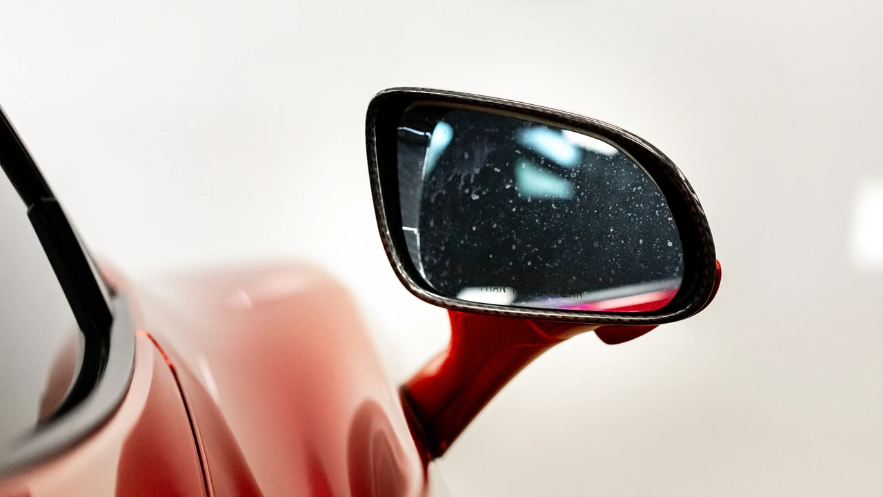 2019 McLaren 720S - Image 24 of 31