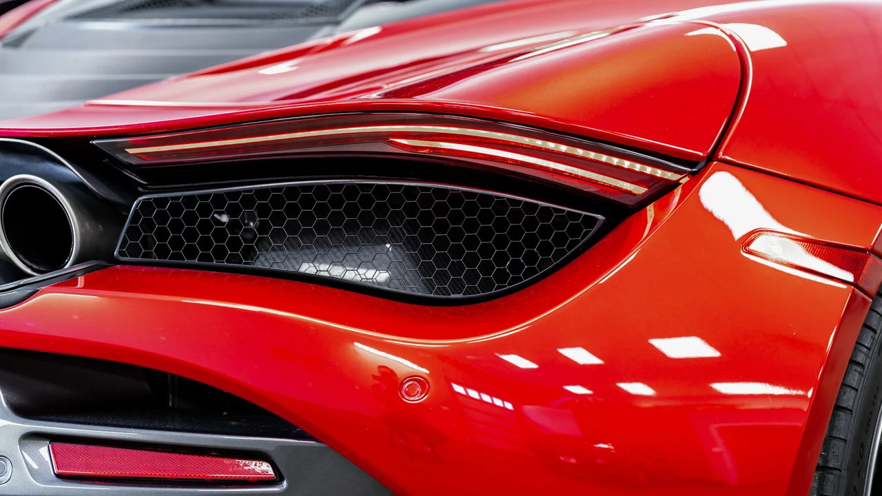 2019 McLaren 720S - Image 19 of 31