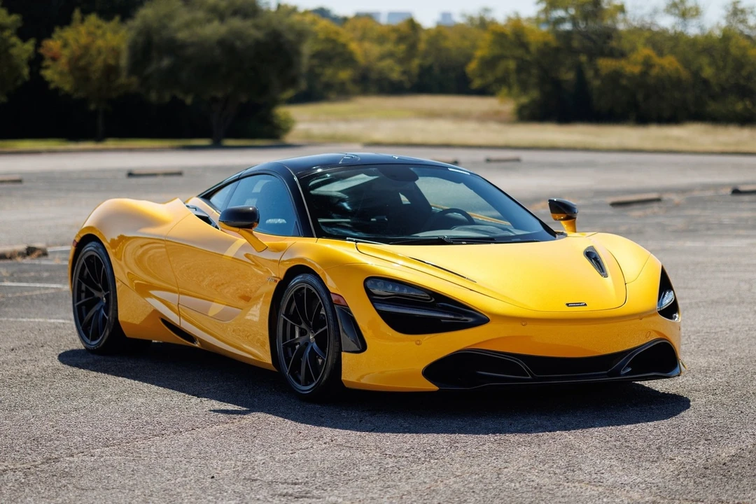 2019 McLaren 720S - Image 8 of 12
