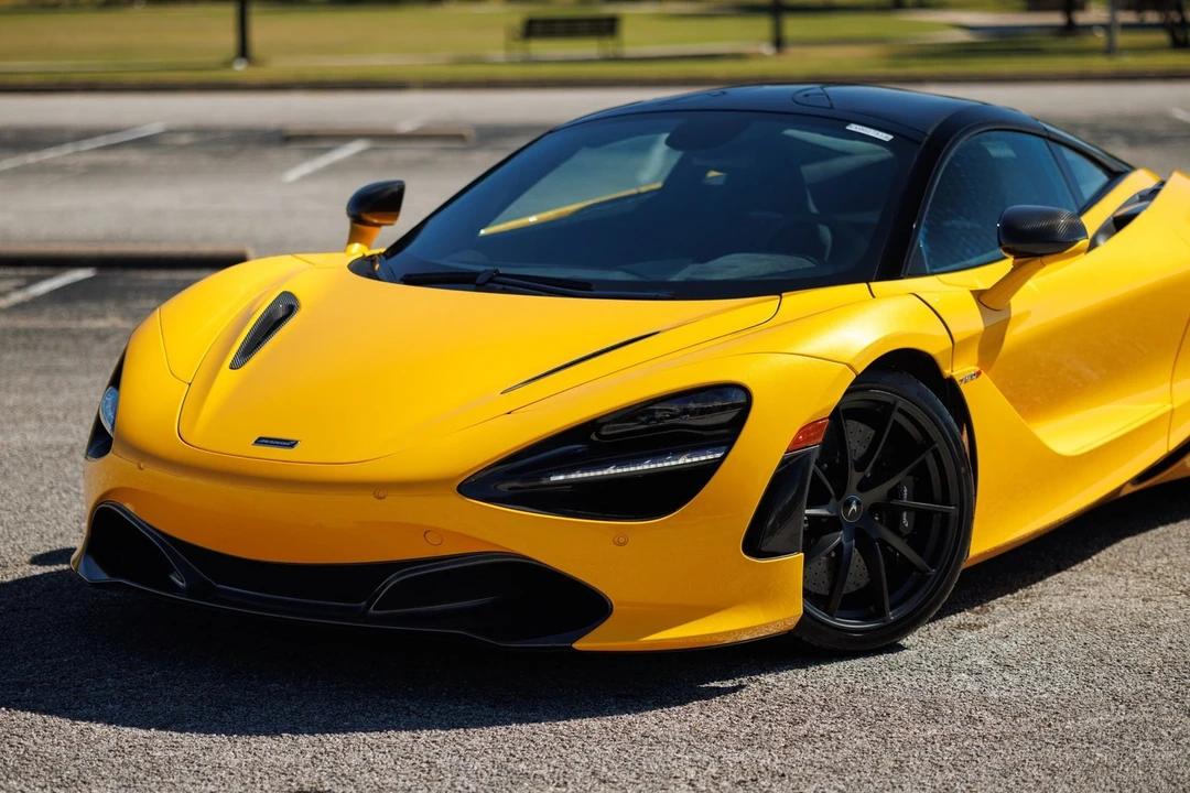 2019 McLaren 720S - Image 19 of 21
