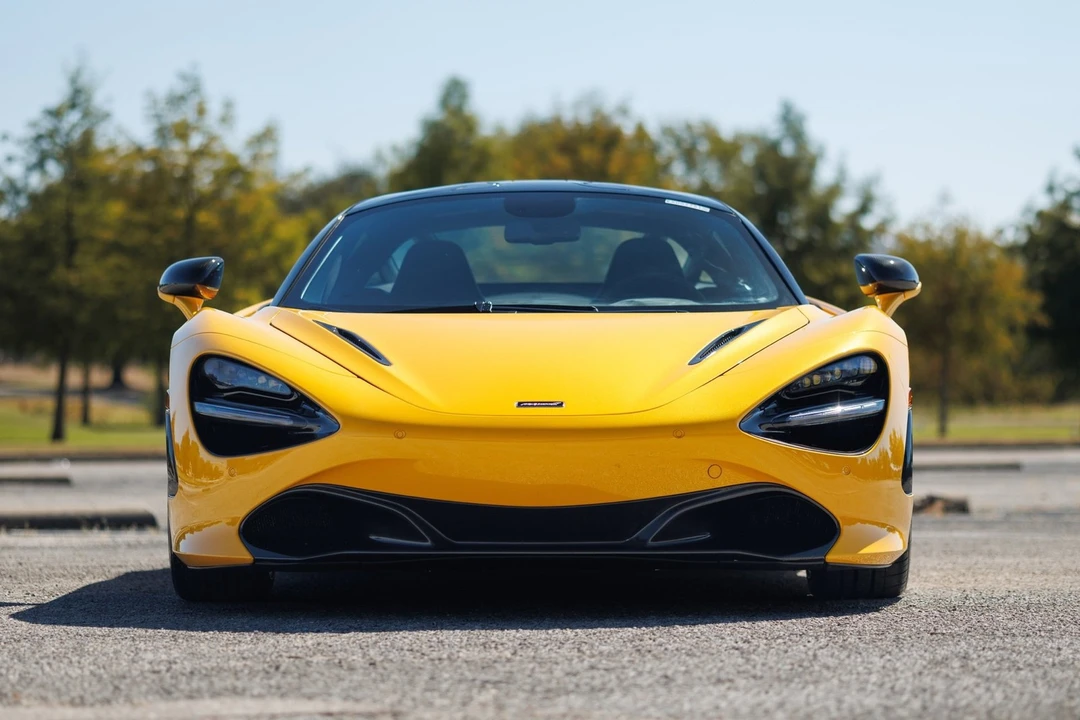 2019 McLaren 720S - Image 11 of 12