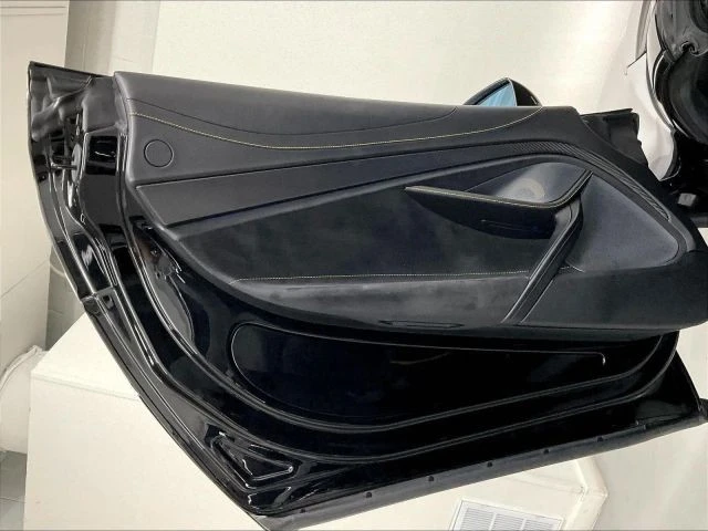 2019 McLaren 720S Spider - Image 17 of 31