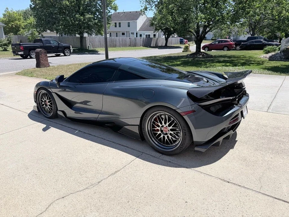 2019 McLaren 720S - Image 15 of 31