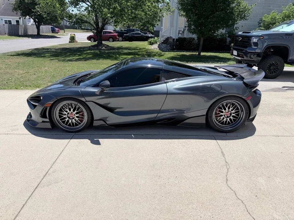 2019 McLaren 720S - Image 16 of 31