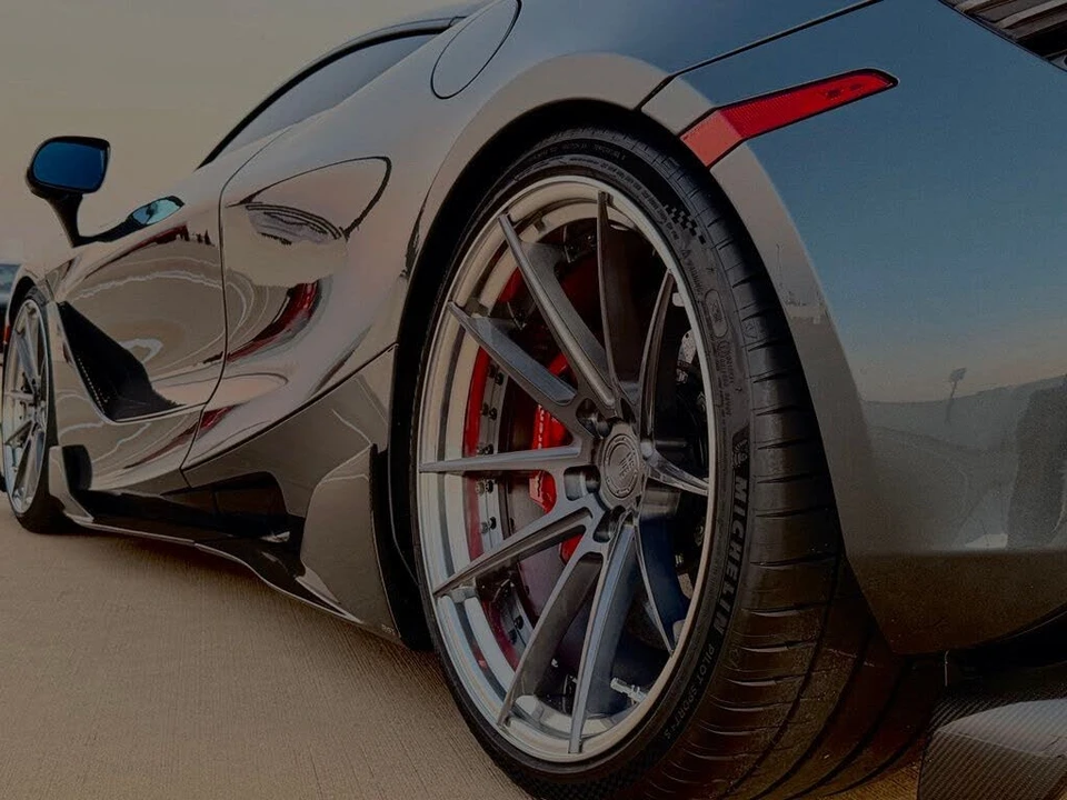 2019 McLaren 720S - Image 3 of 31