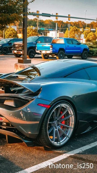 2019 McLaren 720S - Image 10 of 31