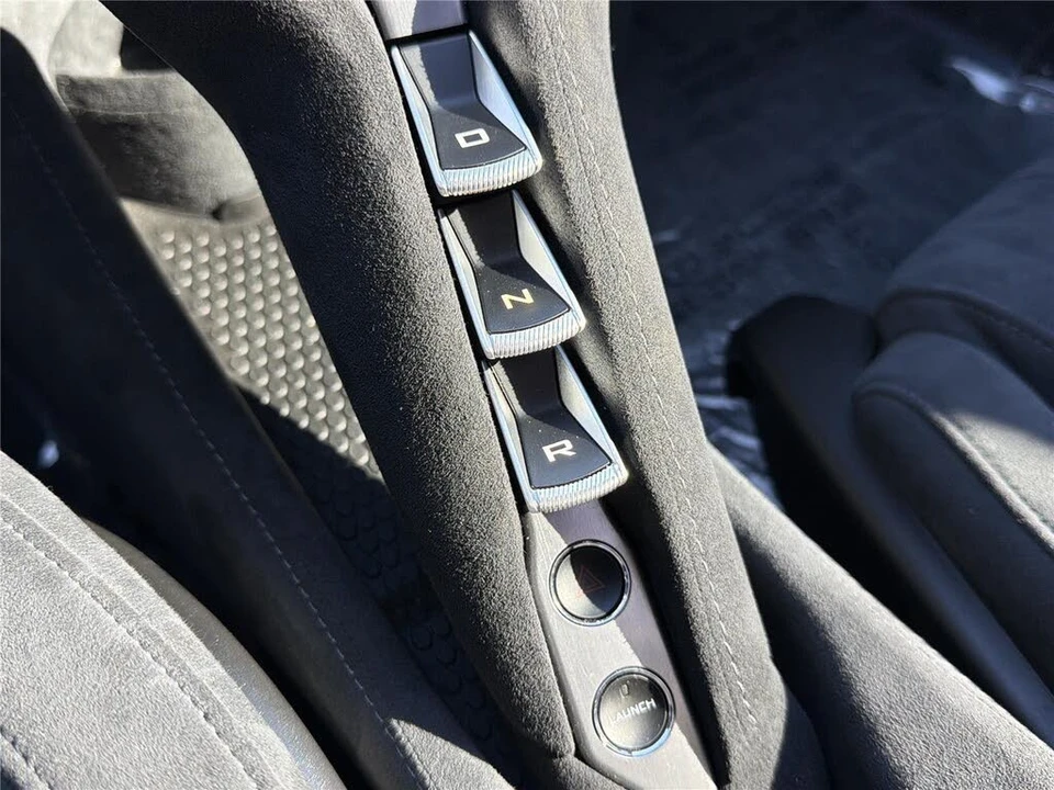 2019 McLaren 720S - Image 17 of 30