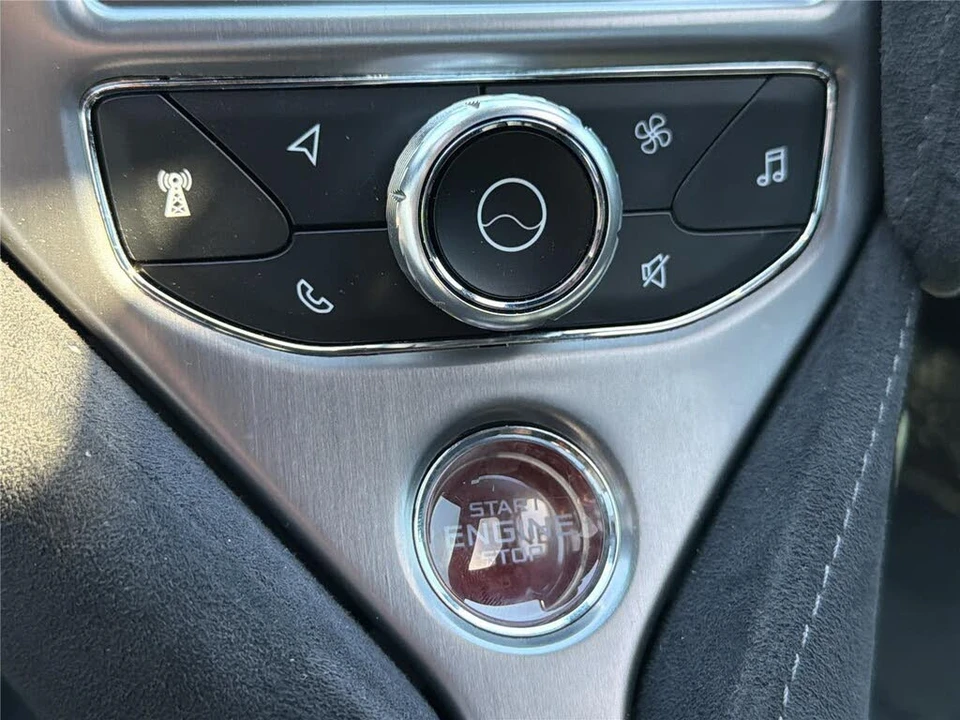 2019 McLaren 720S - Image 15 of 30