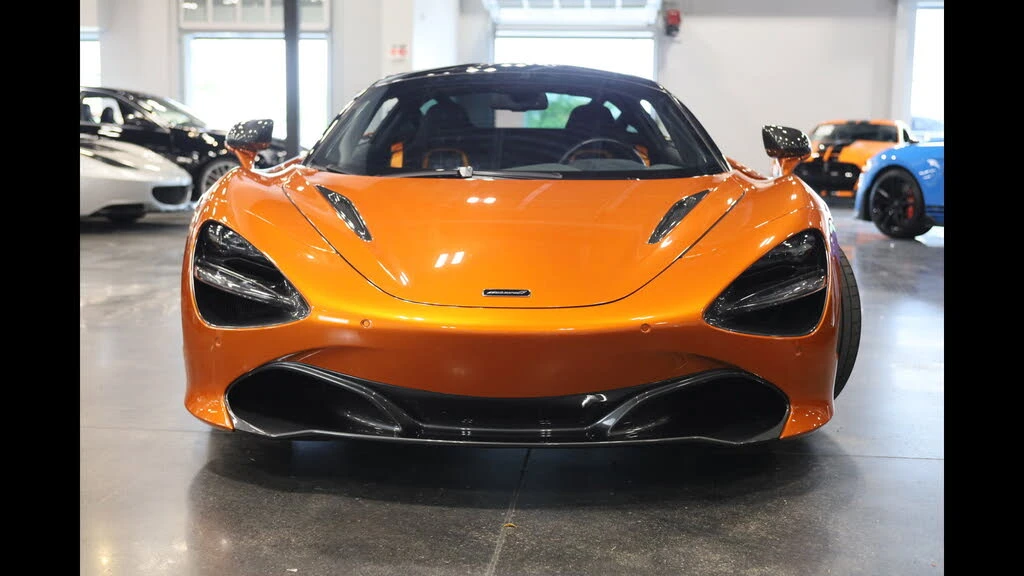 2019 McLaren 720S - Image 2 of 31