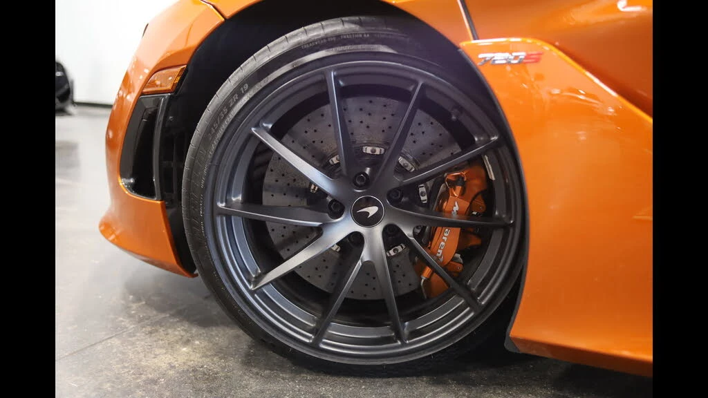 2019 McLaren 720S - Image 12 of 31