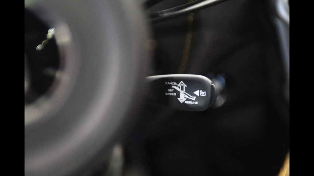 2019 McLaren 720S - Image 25 of 31