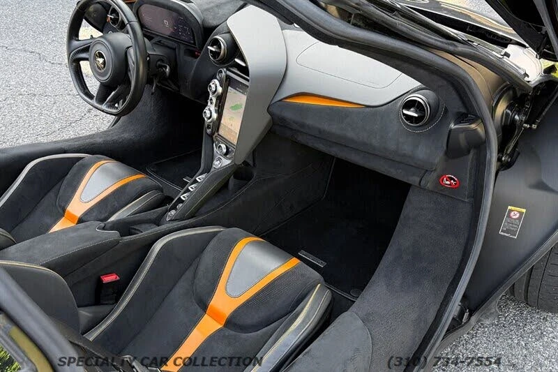 2019 McLaren 720S - Image 26 of 31