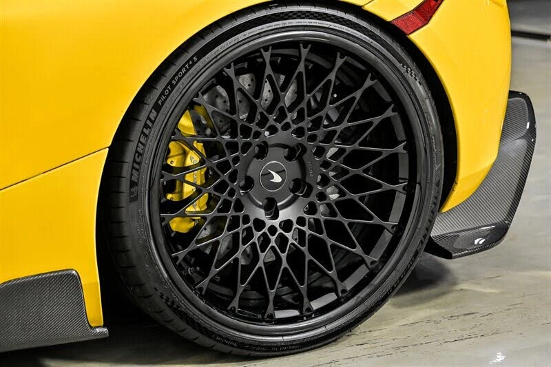 2019 McLaren 720S - Image 17 of 31