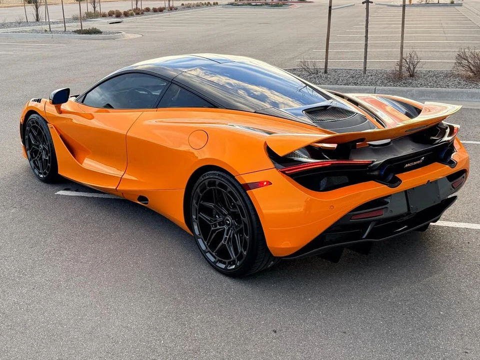 2019 McLaren 720S - Image 10 of 31