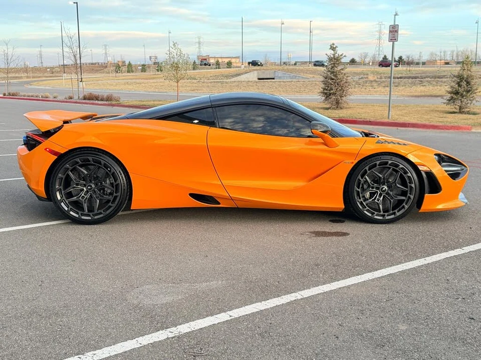 2019 McLaren 720S - Image 18 of 31