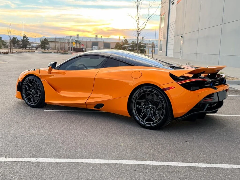 2019 McLaren 720S - Image 8 of 31
