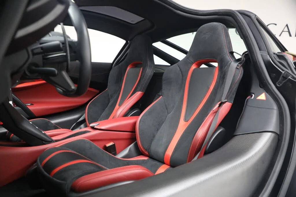 2019 McLaren 720S - Image 20 of 31