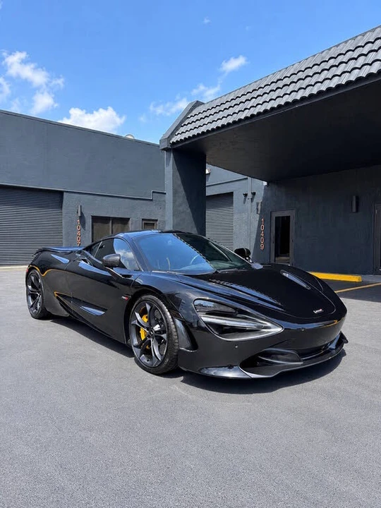 2019 McLaren 720S - Image 2 of 29