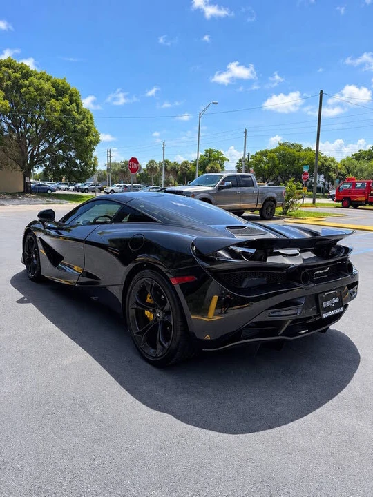 2019 McLaren 720S - Image 7 of 29