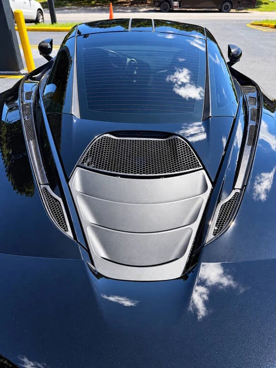 2019 McLaren 720S - Image 16 of 29