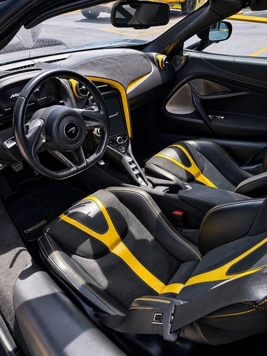 2019 McLaren 720S - Image 20 of 29
