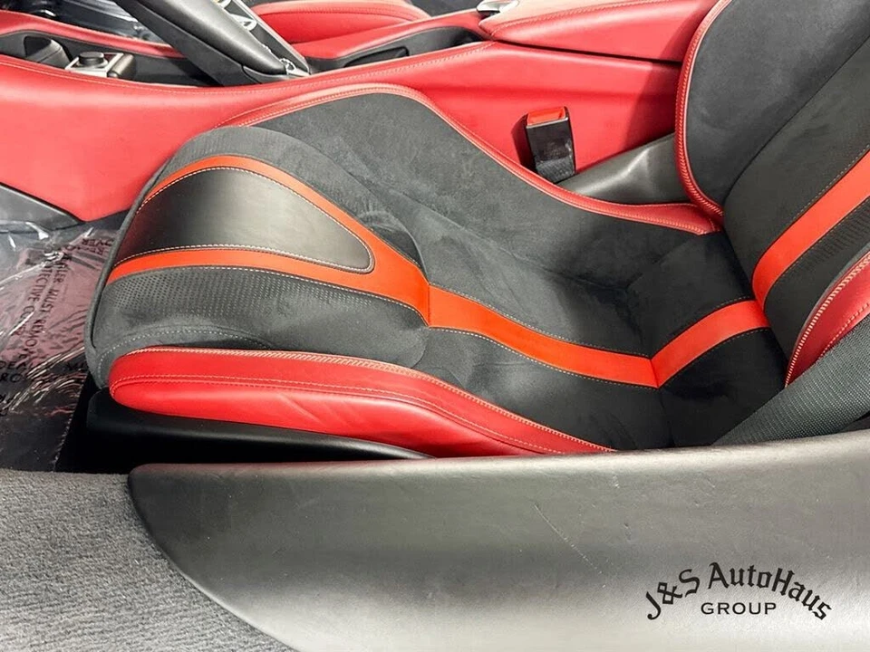 2019 McLaren 720S - Image 25 of 31