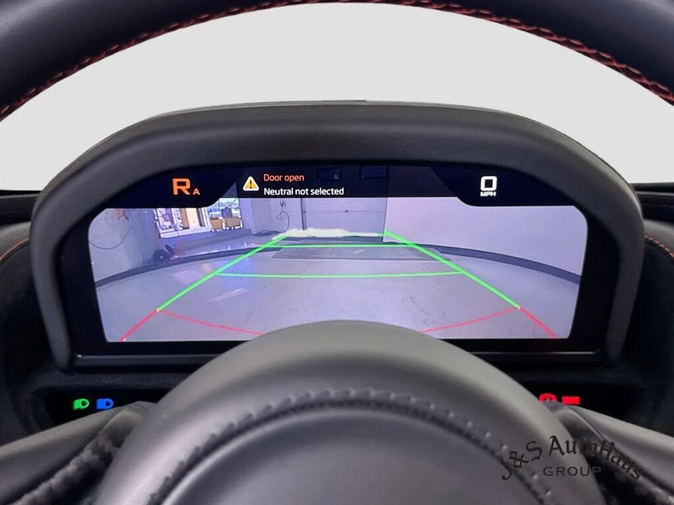 2019 McLaren 720S - Image 19 of 31
