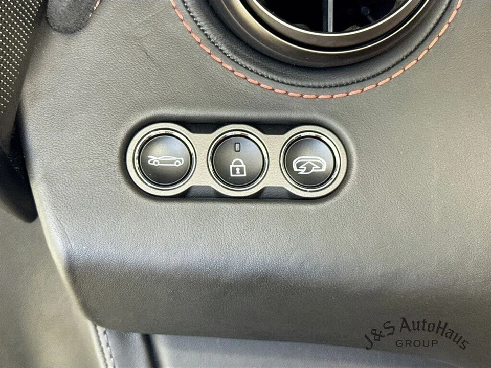 2019 McLaren 720S - Image 10 of 31
