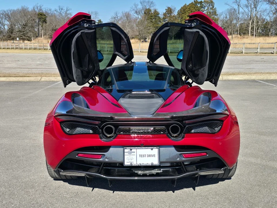 2019 McLaren 720S - Image 6 of 31