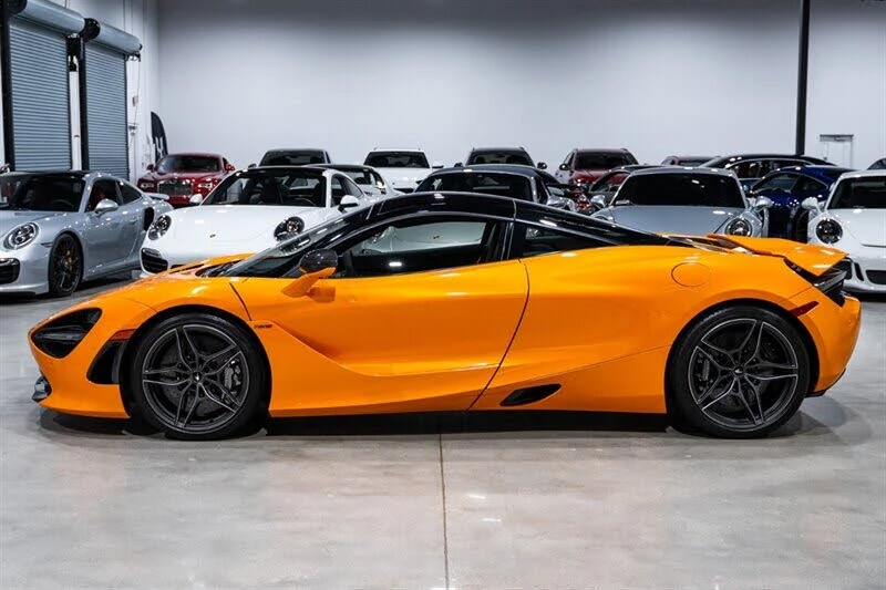2019 McLaren 720S - Image 3 of 31