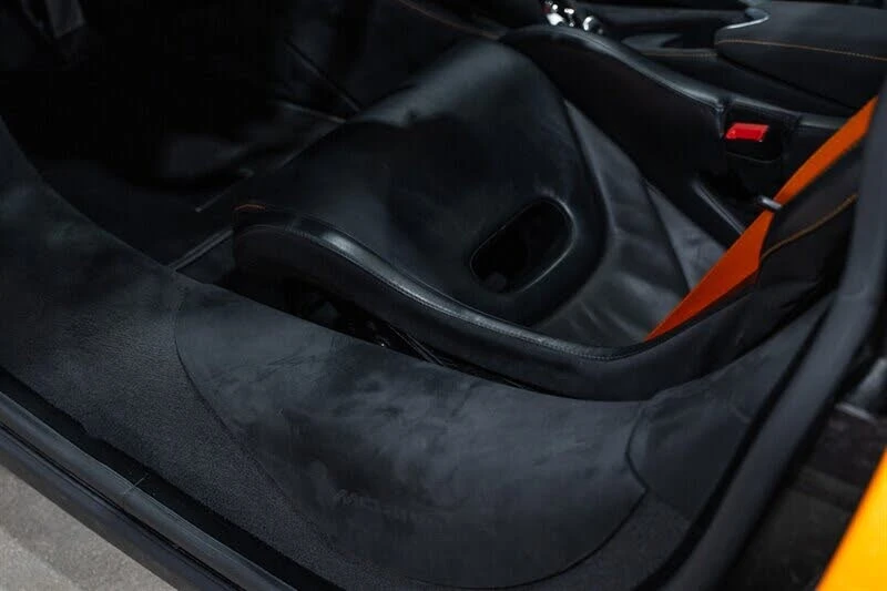 2019 McLaren 720S - Image 23 of 31