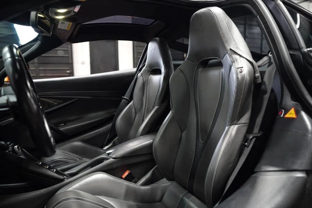 2019 McLaren 720S - Image 24 of 28