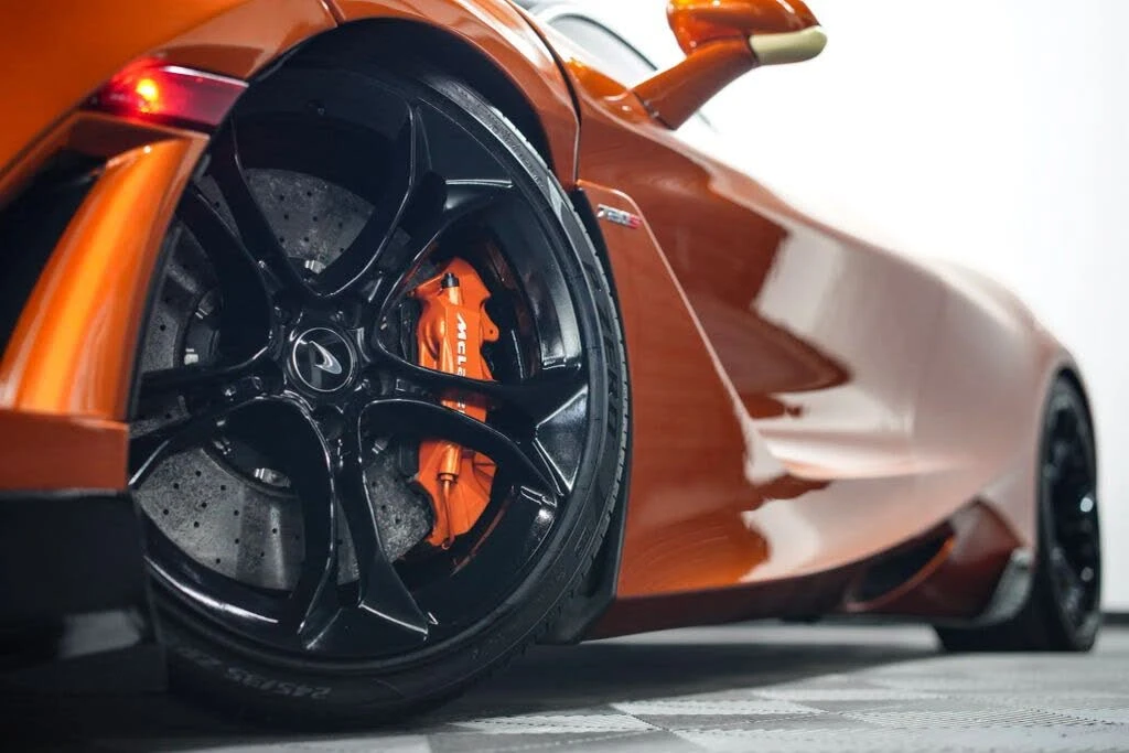 2019 McLaren 720S - Image 10 of 28