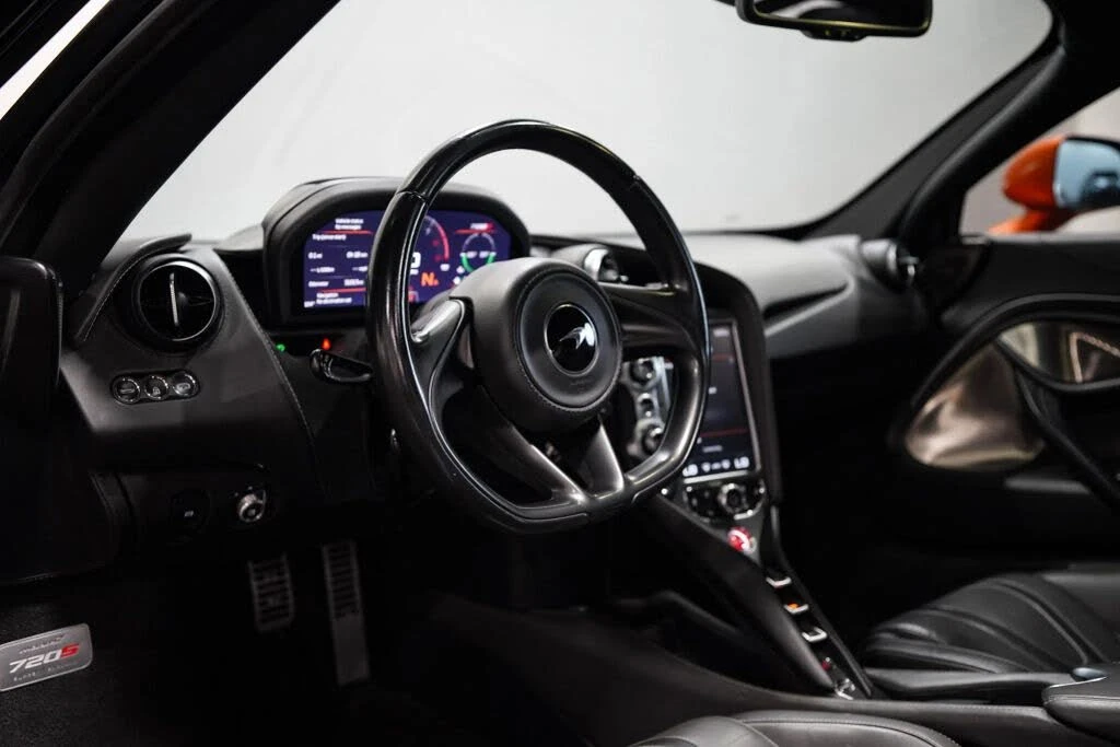 2019 McLaren 720S - Image 18 of 28