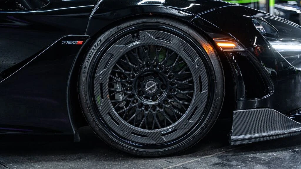 2019 McLaren 720S - Image 3 of 31