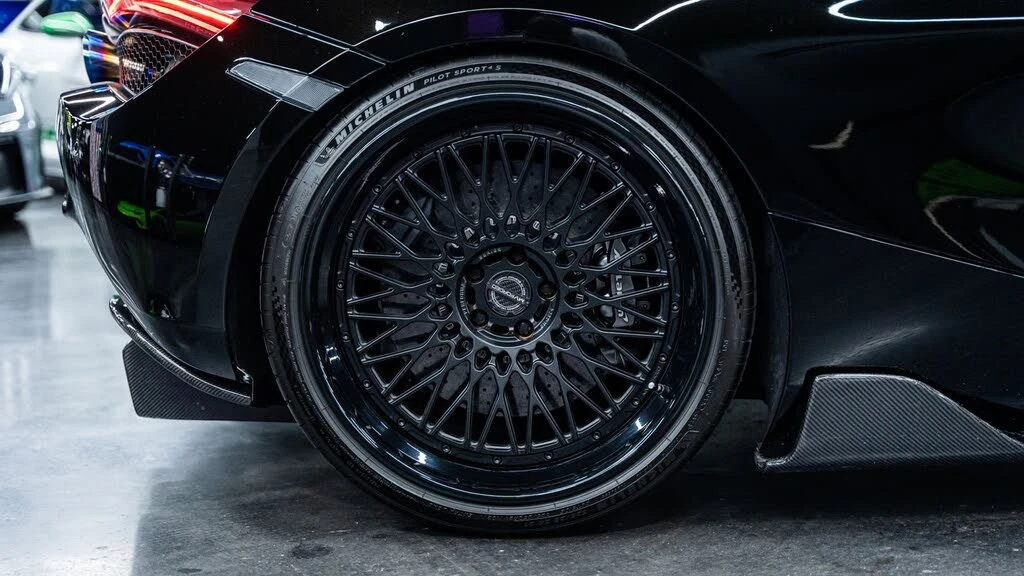 2019 McLaren 720S - Image 6 of 31