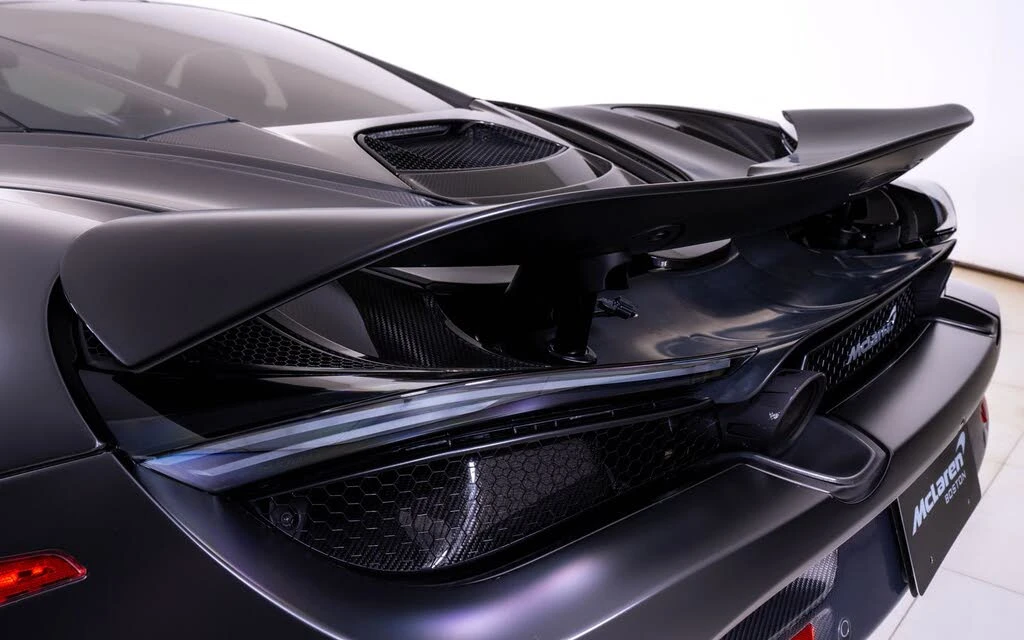 2019 McLaren 720S - Image 13 of 26